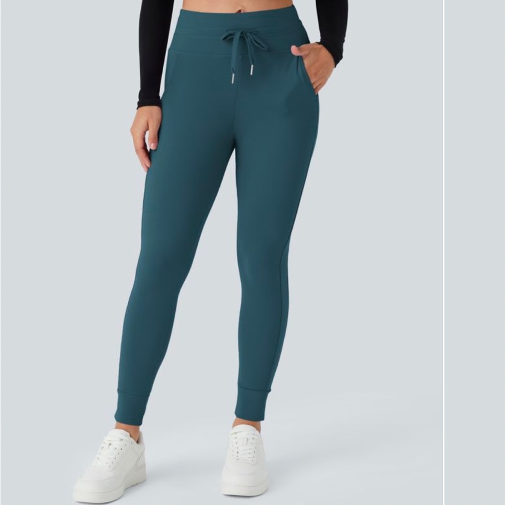 NWT Halara Zero softly plush high waisted drawstring full length jogger